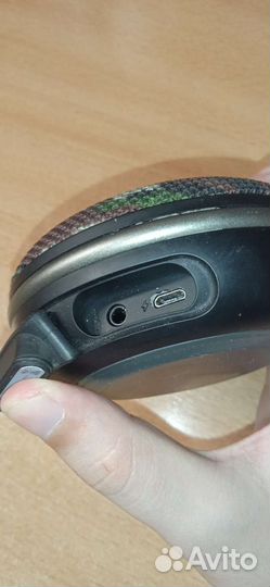 Портативная колонка jbl