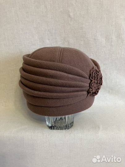 Женские шапки