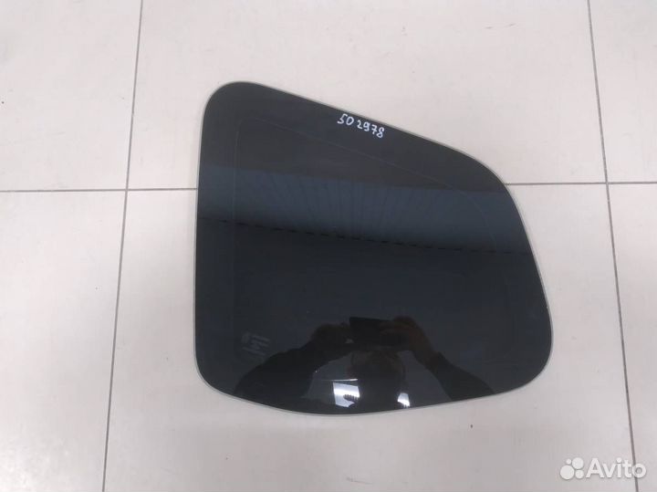 Стекло кузовное глухое левое Renault Duster 2012