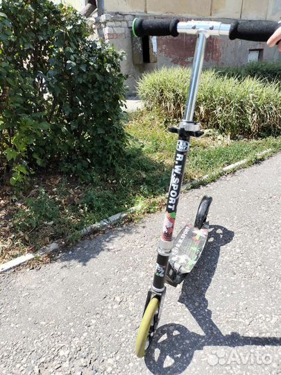 Продам детский самокат R.W. Sport