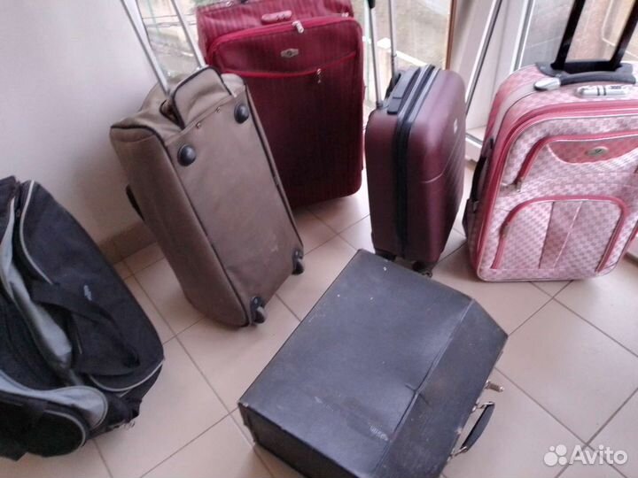 Чемодан на колесах бу большой