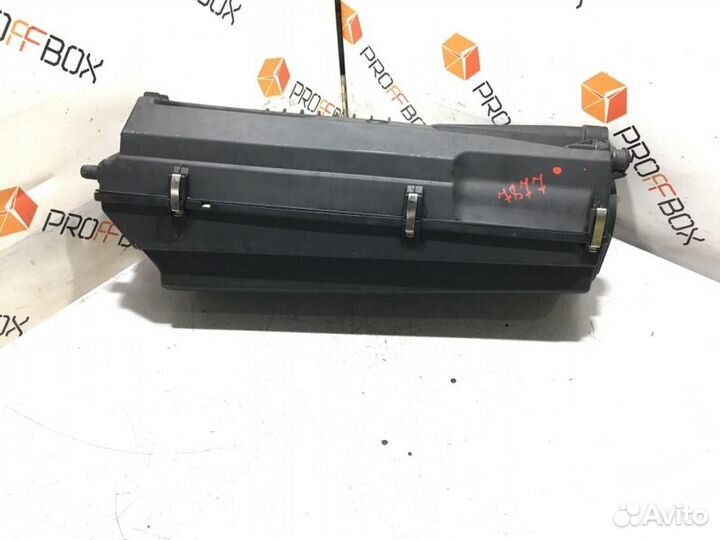 Корпус воздушного фильтра Mercedes E-Class W211