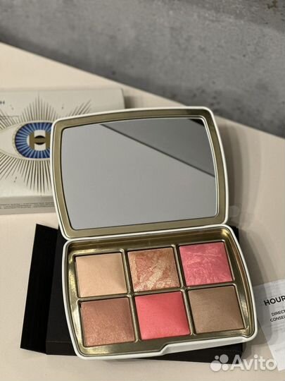 Hourglass палетка