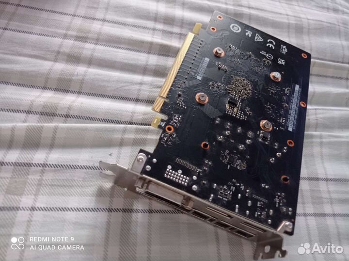 Видеокарта GTX 1650 4gb