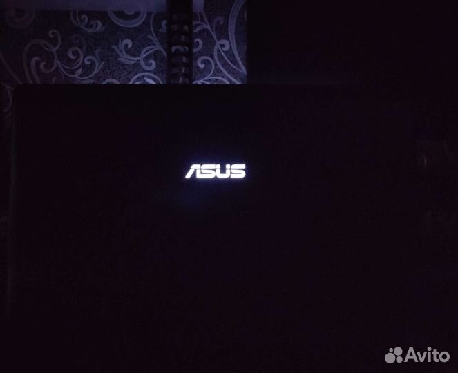 Ноутбук Asus n76