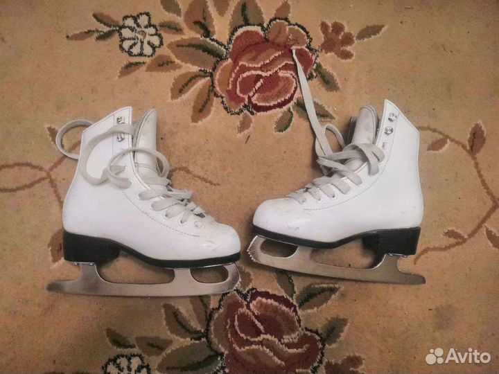 Коньки фигурные Graf Gold 30 размер