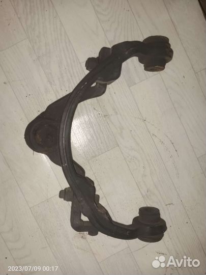 Верхний рычаг для Ford Explorer 2