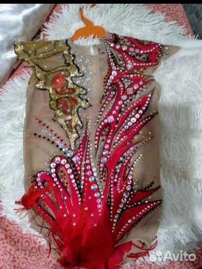 Купальник для художественной гимнастики