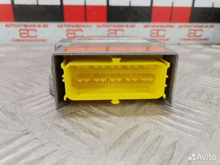 Подушка безопасности Audi A8 D3/4E рест. 2007