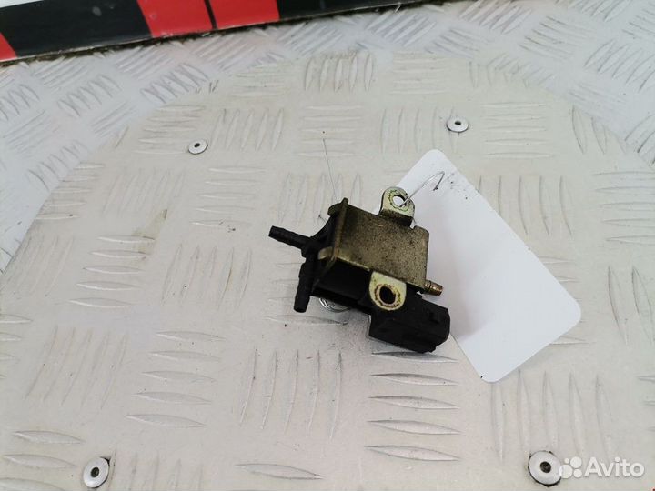 Клапан вакуумного управления Audi A4 B5 1999