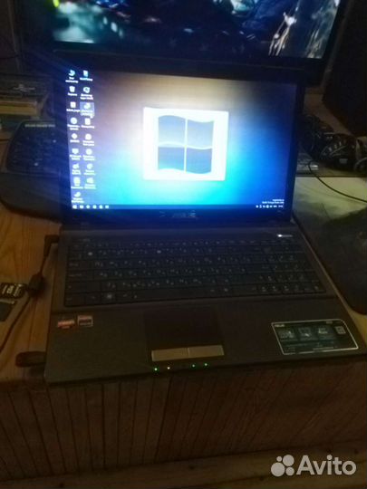Ноутбук asus x53u