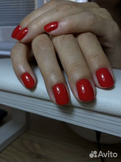 Маникюр с покрытием гель-лаком, наращивание