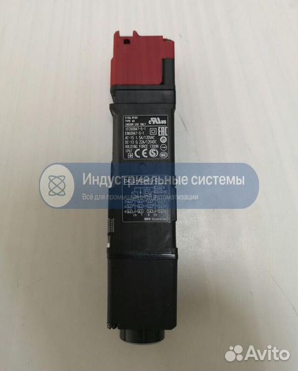 Выключатель безопасности Omron D4SL-N2NFG-D