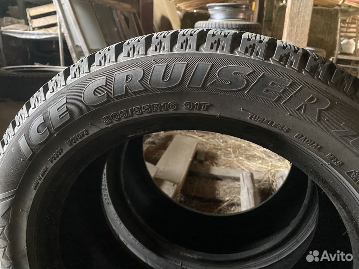 Bridgestone Ice Cruiser 7000 205/55 R16 91T