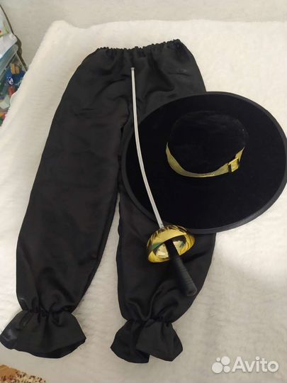 Новогодний костюм Мушкетёра