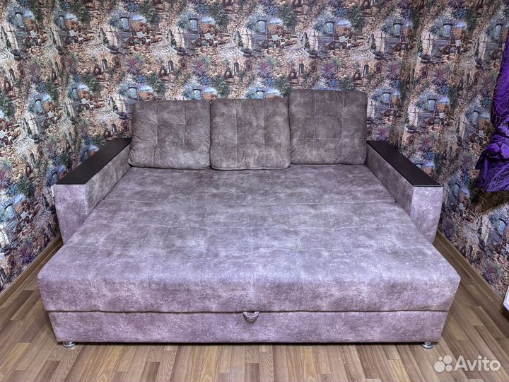 Диван прямой бу