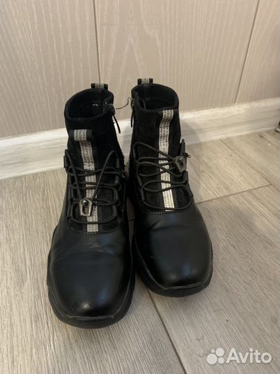 Ботинки для девочки