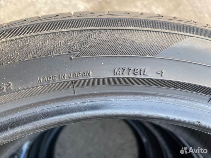 Yokohama Advan dB V552 215/45 R17