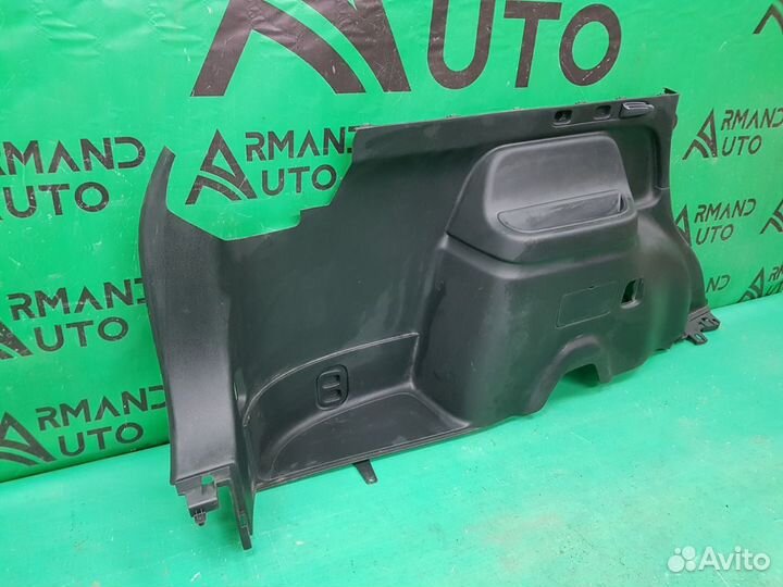 Обшивка багажника левая Mitsubishi Outlander 3