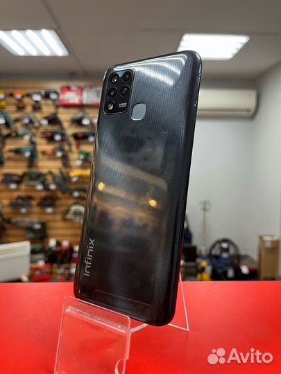 Infinix Hot 11 4/128 гб