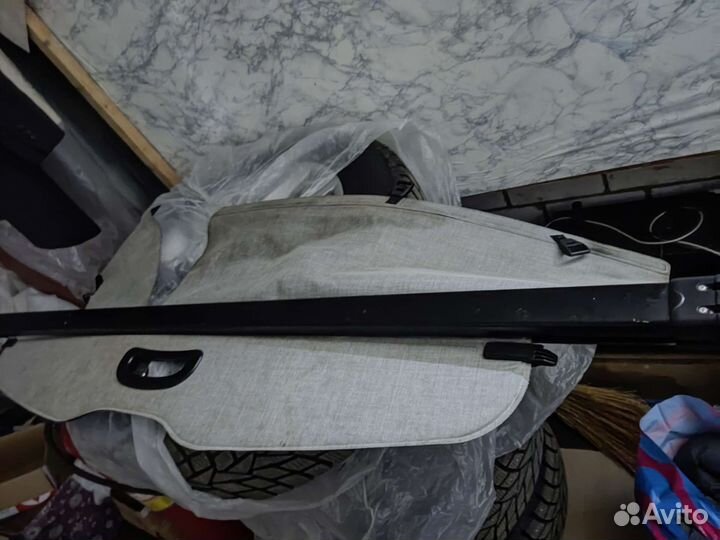 Шторка багажника на Хайлендер