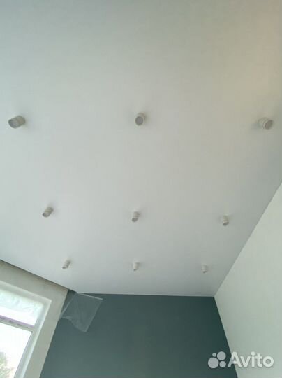 Черный трек