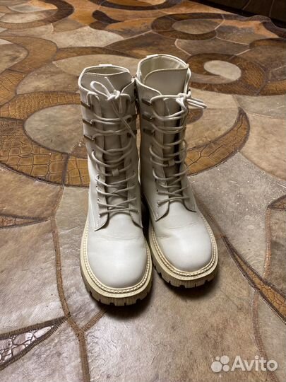 Зимние женские сапоги 39