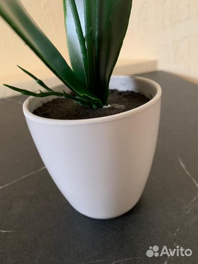 Орхидея искусственная