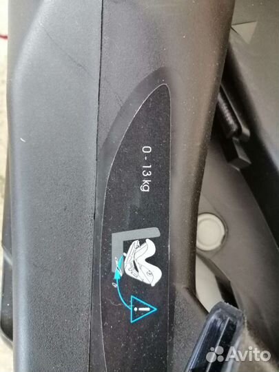 Автомобильное детское кресло