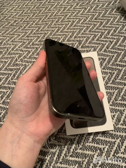 iPhone 15 Pro, 512 ГБ