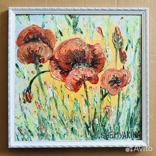 Картина маслом красные маки в раме 30х30 см