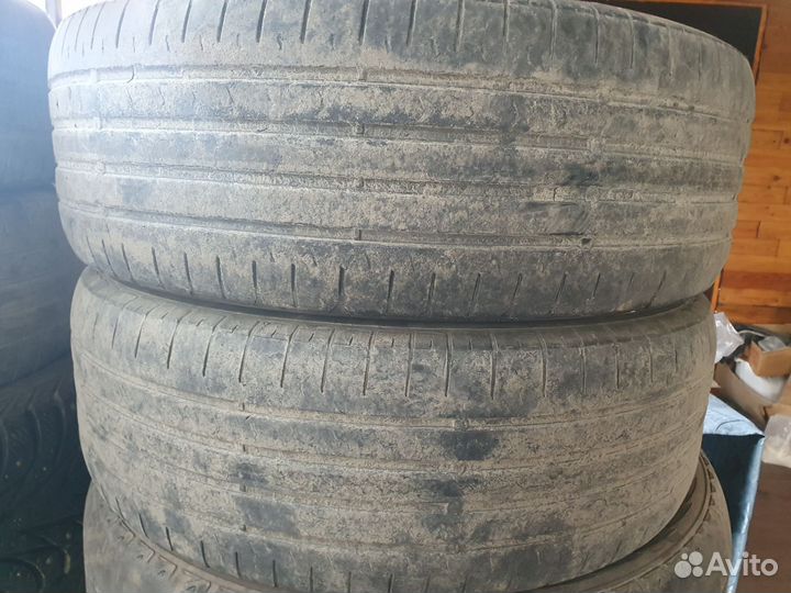 Continental ContiPremiumContact 215/60 R17
