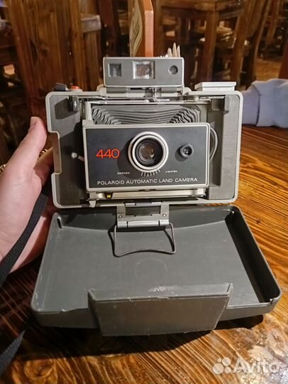 Polaroid land camera 440