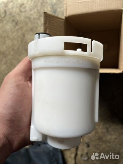 Фильтр топливный B32073pr