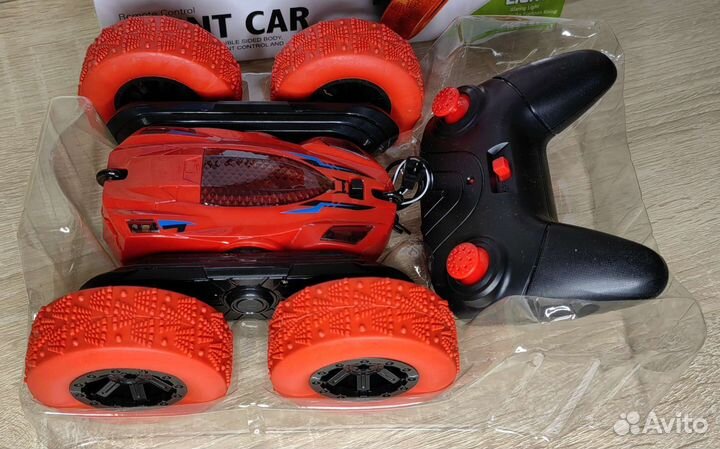 Машинка перевертыш на радиоуправлении новая