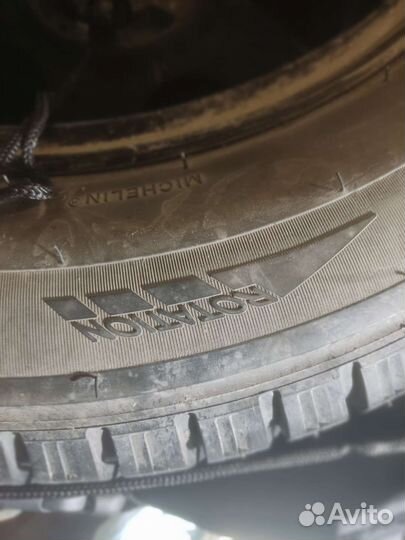 Michelin 4x4 A/T XTT 235/60 R17 102T