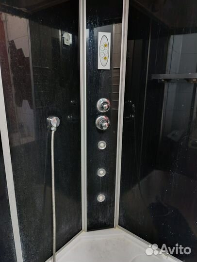 Душевая кабина