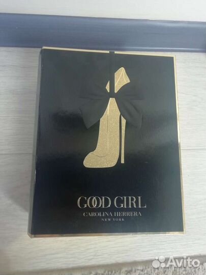 Духи женские Carolina Herrera new york Оригинал