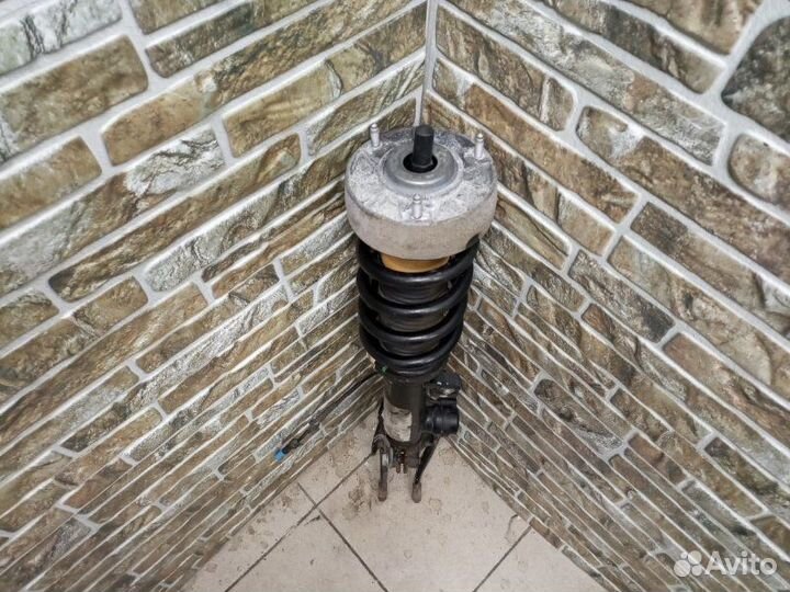 Амортизатор подвески передний правый Bmw X5 F15