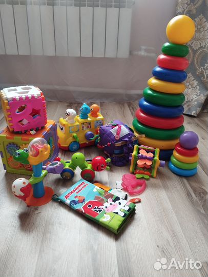 Развивающие игрушки