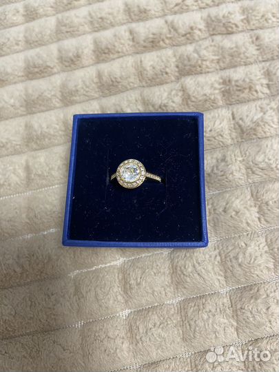 Swarovski кольцо новое