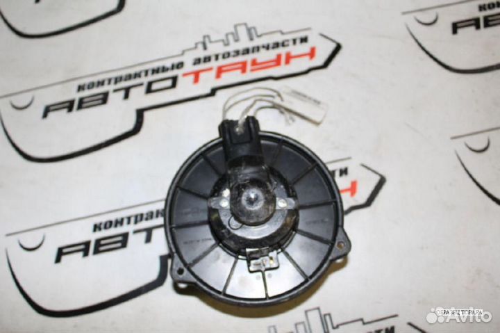 Моторчик печки mazda MPV LW3W LW5W lwew lwfw задни