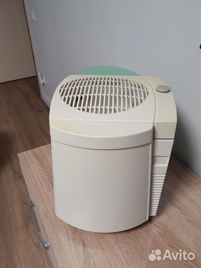 Увлажнитель воздуха Boneco Air-O-Swiss 2041