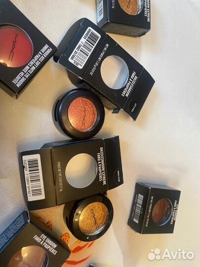 Тени новые. MAC