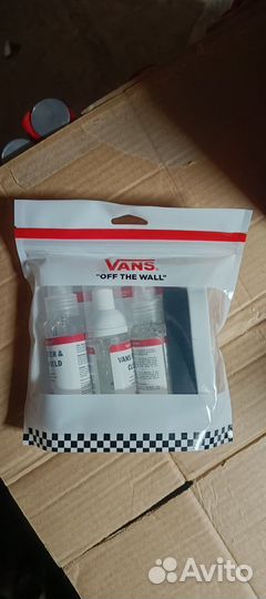Набор по уходу за обувью Vans