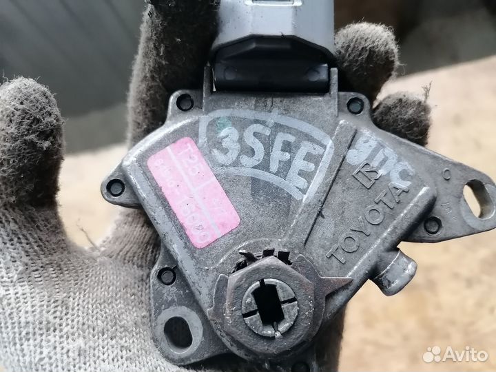 Датчик положения АКПП Toyota Avensis ST220 3S-FE 8