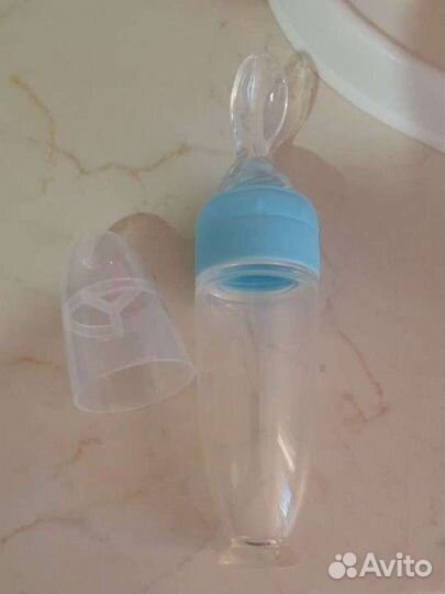 Бутылочка с ложкой