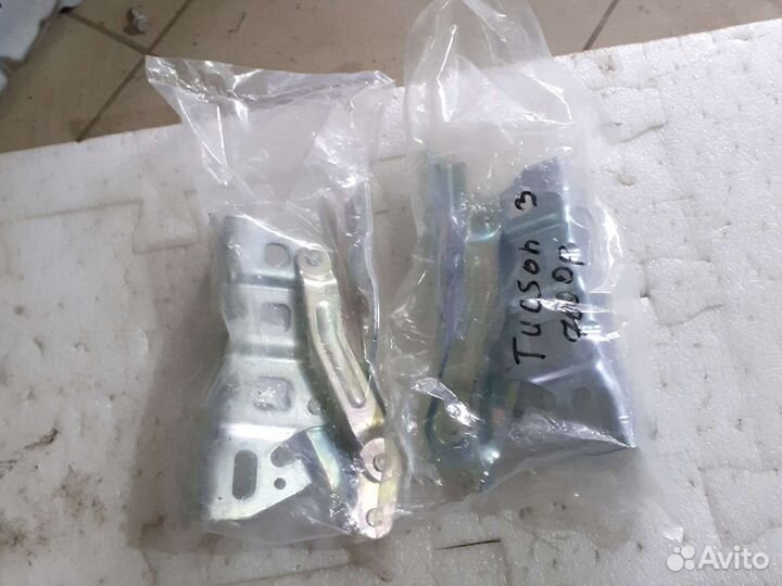 Петли капота левая правая Hyundai Tucson 3 новая