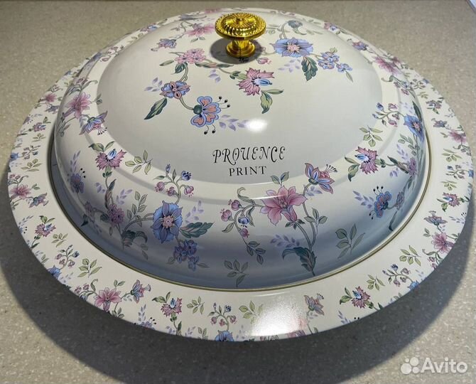 Блюдо с крышкой для горячего