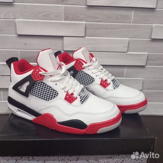 Кроссовки Air Jordan 4